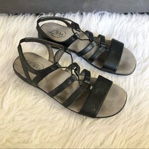 Life Stride black leather strappy sandals, 10